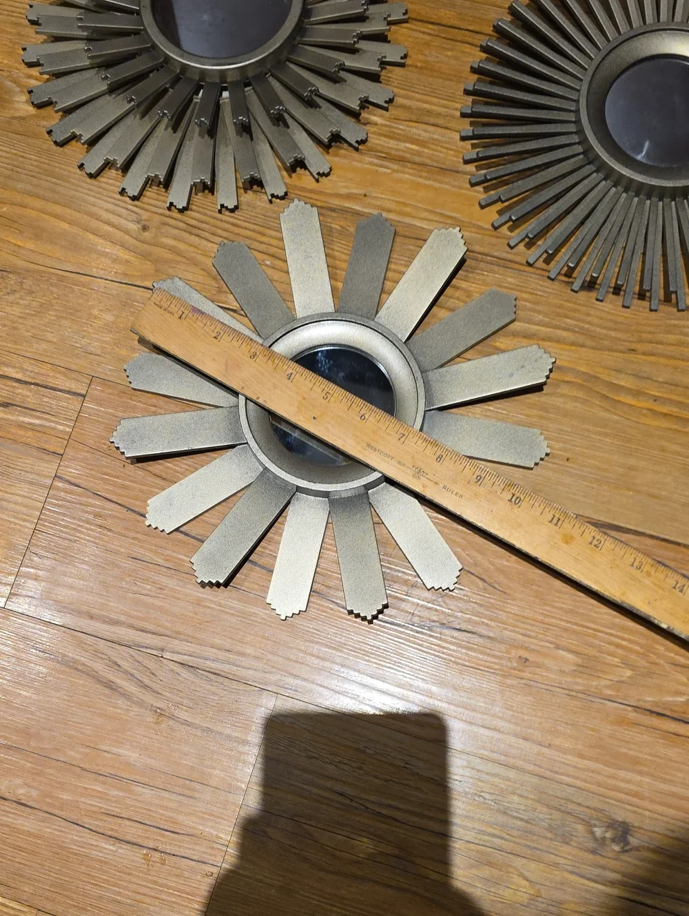 Plastic Sunburst Wall Mirrors — Silver/Gold/Gray Decorative Set